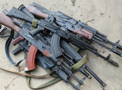 Незаконное оружие и боеприпасы шахтинцам предлагаю сдать добровольно и за вознаграждение