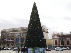Шахтинцев ознакомили с программой новогодних мероприятий