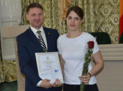 В честь профессионального праздника награждены лучшие почтальоны 