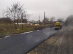 К середине декабря планируют завершить ремонт дороги по улице Васюты