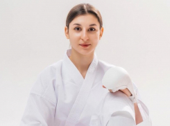 Шахтинка Милана Имамалиева стала мастером спорта международного класса по всестилевому каратэ