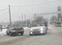 Уходя от удара с фурой, ВАЗ снес KIA