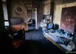 При пожаре погиб 88-летний пенсионер в Шахтах