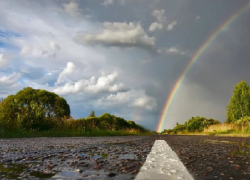 На смену палящему солнцу придут дожди и штормовой ветер в Шахтах 