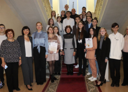 Победителей молодежных конкурсов наградили в Шахтах