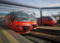 Для пригородного передвижения дончане предпочитают электрички 