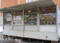 Восемь незаконно установленных ларьков уберут в Шахтах
