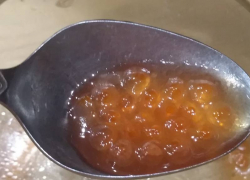 Шахтинцам рассказали, как выбрать качественную красную икру