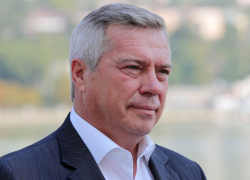«Средний уровень реагирования» особых изменений жизни в регионе не предусматривает: губернатор Василий Голубев