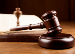 Шахтинка украла у своего знакомого более 230 тысяч рублей с банковского счета