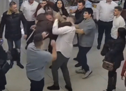 Стало видно, кто первый ударил во время драки в Кей-Стоуне в Шахтах 