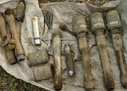 Под Шахтами нашли и взорвали 21 гранату времен Великой Отечественной войны
