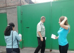  «Спать спокойно не дадим»: рейд по должникам снова прошел в Шахтах