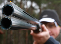 В Шахтах вооруженные люди расстреляли линию электропередачи