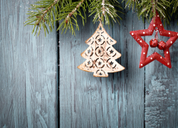 Предпринимателям напомнили: пора готовиться к новогодним праздникам