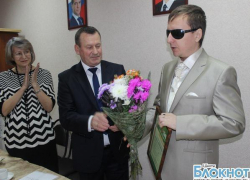 Шахтинский музыкант Виктор Тартанов получил международный диплом «Филантроп» 