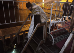 2500 шахтинцев приняли участие в Крещенских купаниях 