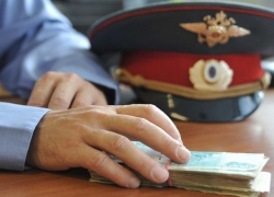 Осужден шахтинский полицейский, вымогавший 150 тысяч за закрытие дела об изнасиловании