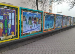 В Шахтах появилась новогодняя выставка под открытым небом