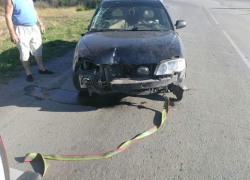 Перевернулась «Киа», наехав на знак в поселке Таловый в Шахтах