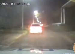 Пьяный водитель устроил ночную погоню и столкнулся с патрульной машиной в Шахтах