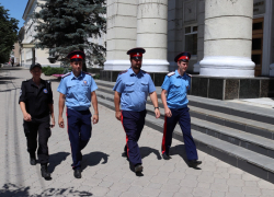 И в зной, и в стужу: ежедневно казаки выходят на патрулирования городских улиц