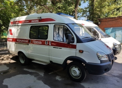 Два новых автомобиля скорой помощи появились в Шахтах