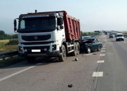 В аварии под Шахтами пострадал 20-летний мужчина