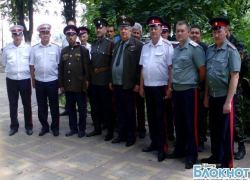 Казаки Дона оказывают помощь пострадавшим в результате боевых действий