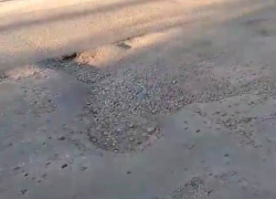 Шахтинцы жалуются на серьезные проблемы с канализацией на Тамбовском