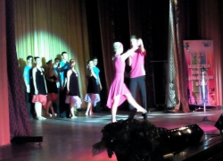 На сцене шахтинского политеха собралась молодежь с нестандартным мышлением