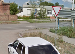 В Шахтах 35-летний водитель «Тойоты» сбил 26-летнего мужчину