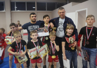 Первое место заняли шахтинские бойцы в областном турнире по ММА «Новый поток» 