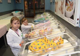 Какими необычными именами называли детей шахтинцы в июне 