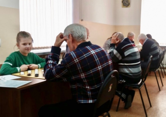 Юная шахтинка сражается с маститыми спортсменами и побеждает