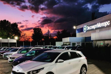 Продажа автомобилей с пробегом  - 