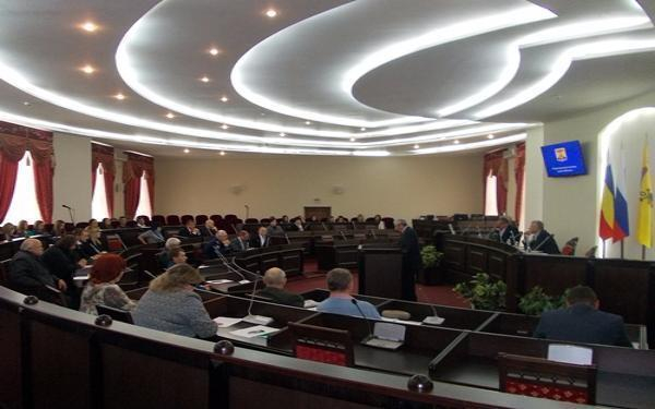 Острые вопросы подготовки к зиме в Шахтах обсудили на заседании Общественной палаты