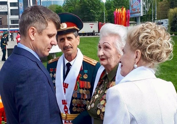 Шахтинских ветеранов чествовали в Донской столице