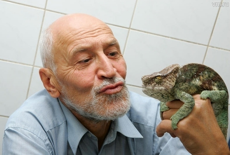 В Шахты приедет многолетний ведущий телепрограммы «В мире животных» Николай Дроздов