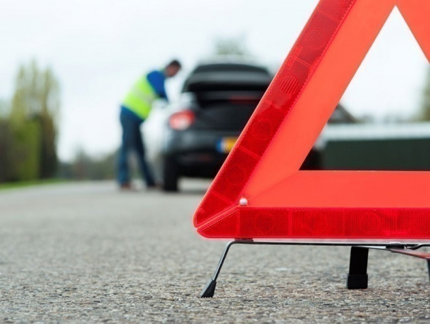 В Шахтах произошло ДТП с участием «Хендая» и «Лады»