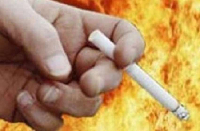 В Шахтах сгорел заснувший с непотушеной сигаретой мужчина