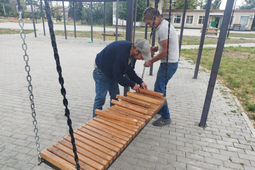 Неравнодушные шахтинцы поучаствовали в субботнике