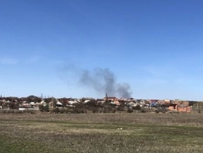 Сразу несколько пожаров вспыхнуло в Шахтах на Пасху