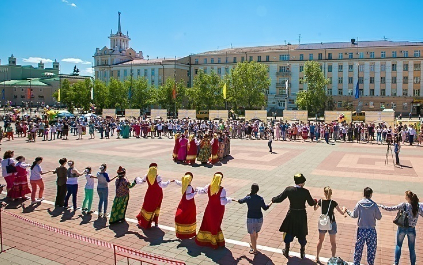 День народного единства в Шахтах отметят песнями и хороводом дружбы
