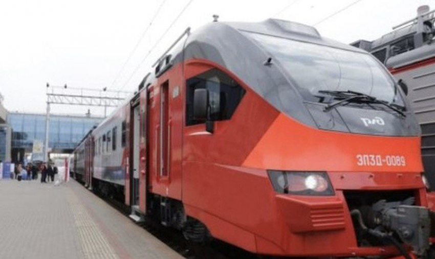  Изменилось расписание электричек, курсирующих через Шахты