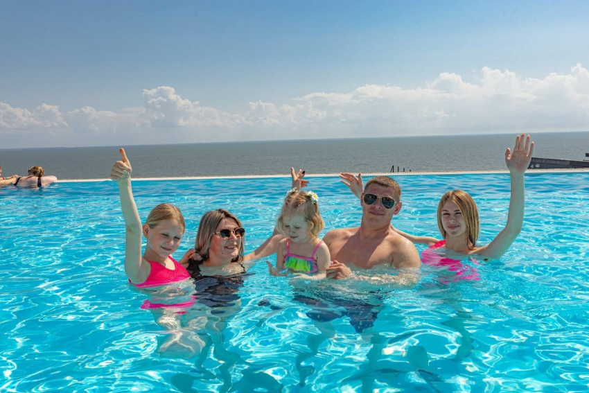 Проведите весенние каникулы мечты у моря на семейном курорте «Станция Морская»!