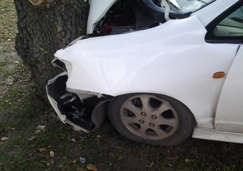 На трассе Шахты - Цимлянск в ДТП погибла 26-летняя водитель «Тойоты»