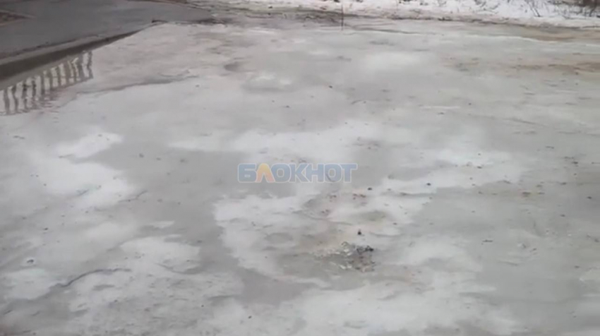 Госавтоинспекция Ростовской области предупреждает: на дорогах гололед