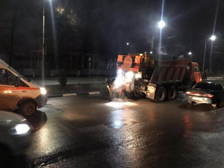  В зимнее время в Шахтах продолжается ремонт дорог
