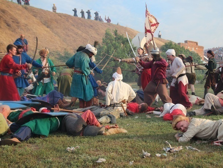 Шахтинцев приглашают стать участниками реконструкции обороны Азова 1641 года